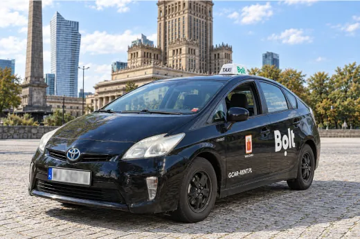 Toyota Prius 3 Hybrid в парке G CAR Partner в Варшаве